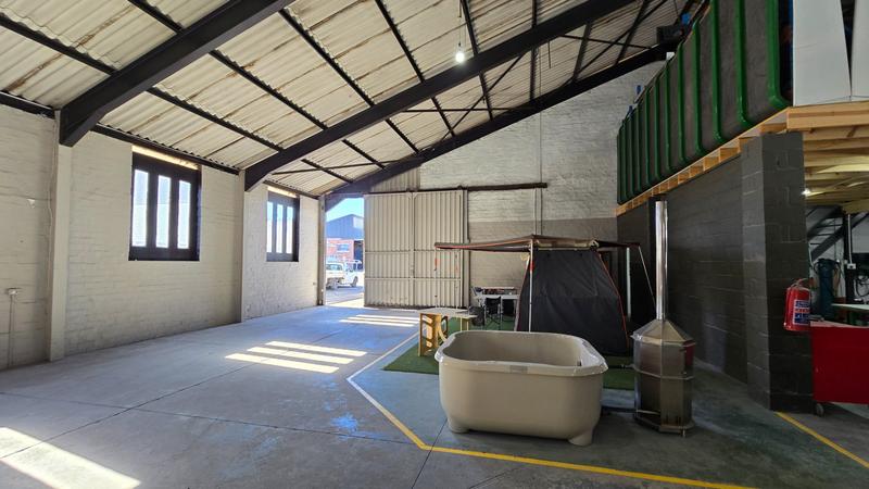 To Let commercial Property for Rent in Triangle Farm Western Cape